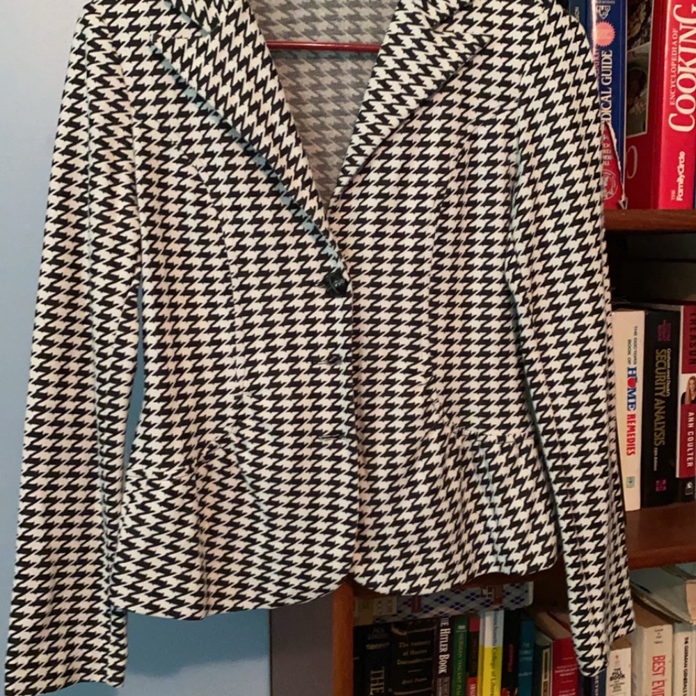 Women suit